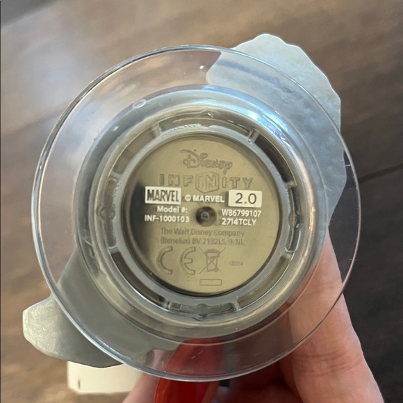 Thor Marvel Infinity Action Figure - Picture 4 of 7